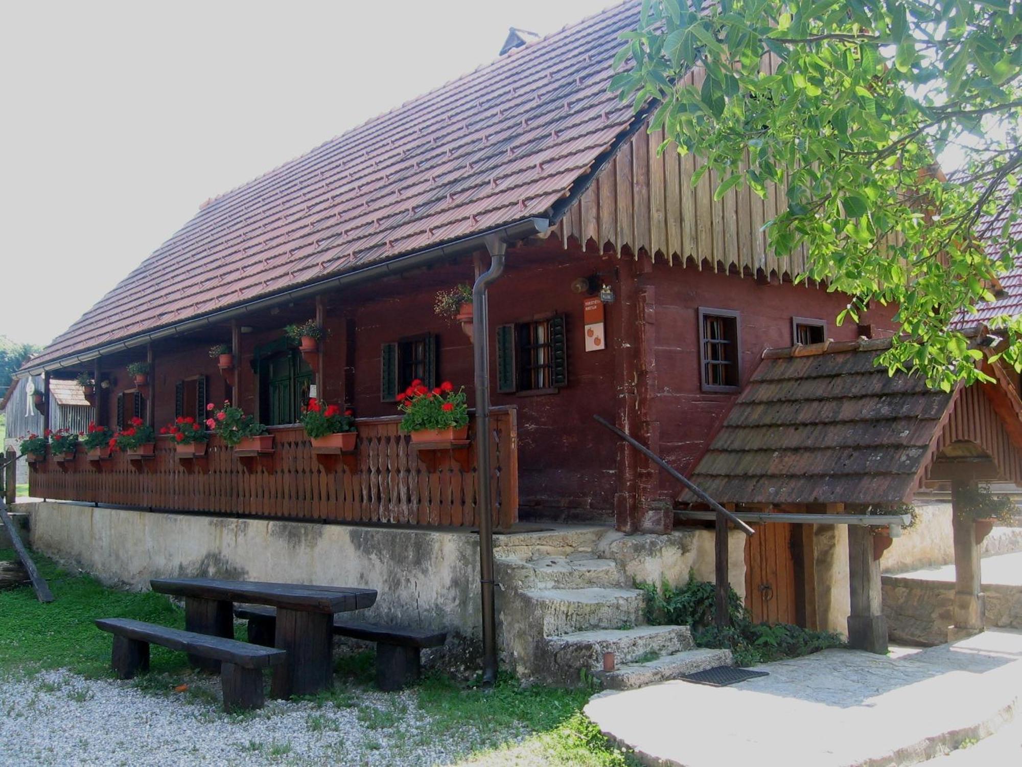 Willa Tourist Farm Pri Martinovih Krška Vas Zewnętrze zdjęcie